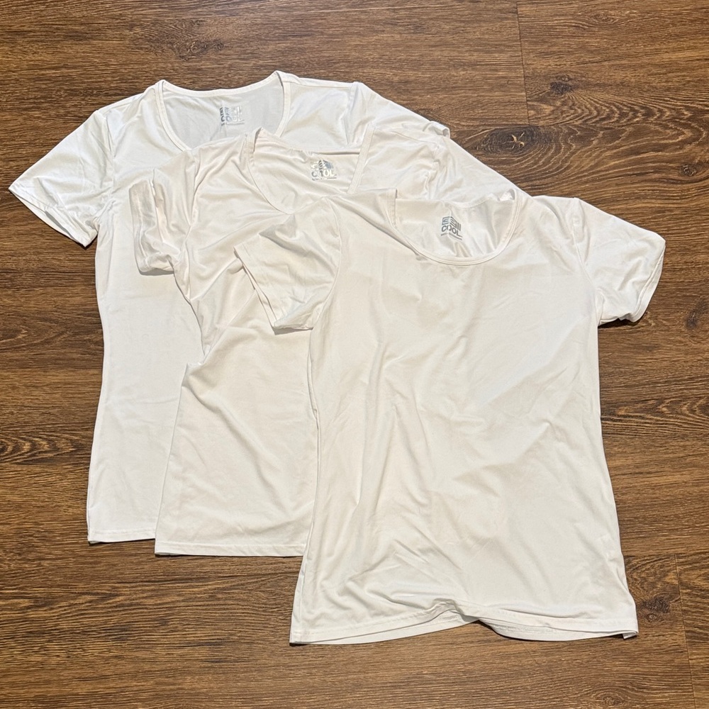 NWOT 32 Degrees Women's Short Sleeve Tees - White